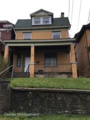 402 Giffin Ave, Pittsburgh PA 15210 exterior