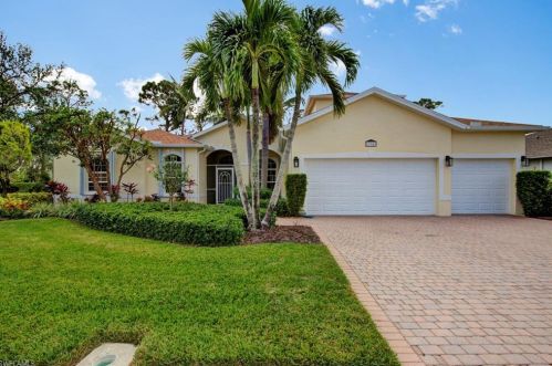 23343 Olde Meadowbrook Cir, Bonita Springs, FL