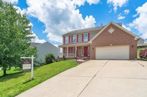 182 Valley View Dr, North Belle Vernon, PA 15012