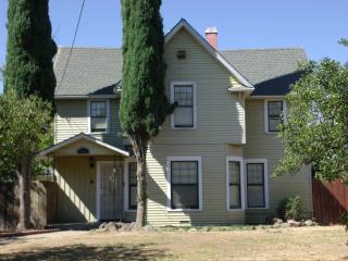 604 Houghton Ave, Corning, CA