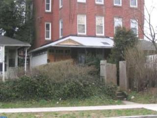 6416 Elmwood Ave, Philadelphia PA 19142 exterior