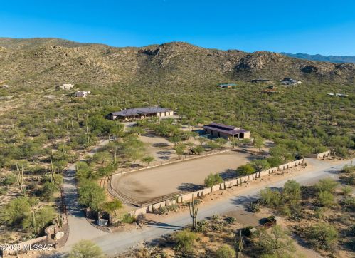 4500 Larkspur Rd, Tucson, AZ