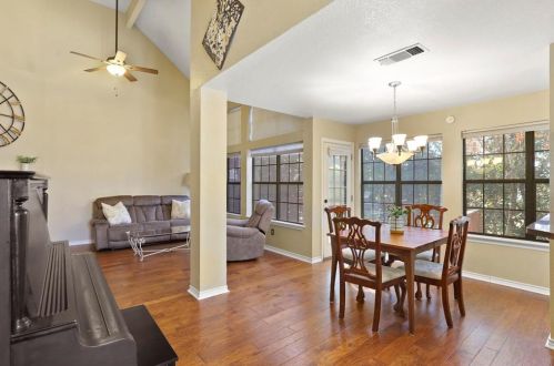 418 Santa Fe Trl, Irving, TX