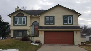 1011 Henderson Pl, Indianola, IA