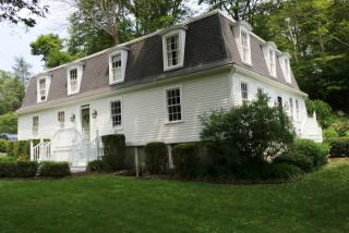 216 Noank Rd, Mystic, CT