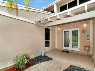 14514 57th Ter, Miami, FL