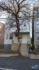 363 19th St, Newark, NJ