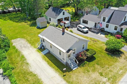 33 Weymouth St, Mere Point, ME 04011