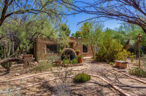 5349 Fort Lowell Rd, Tucson, AZ