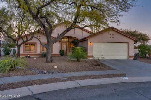 7549 Daystar Ct, Tucson, AZ