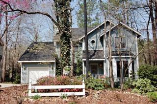 209 Waterside Dr, Carrboro, NC 27510