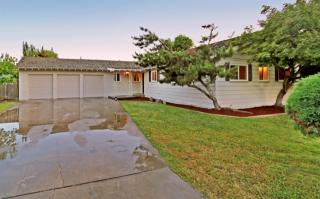 1665 Barstow Ave, Fresno, CA