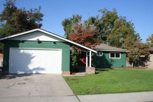 4481 Maple Ave, Fresno, CA